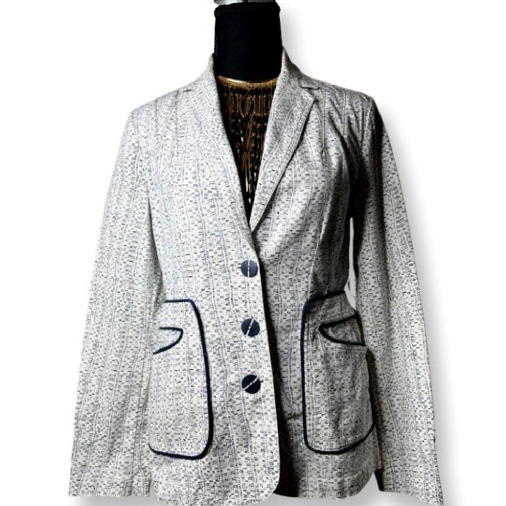 CAROL ANDERSON by INVITATION CABI JACKET SIZE 4!
